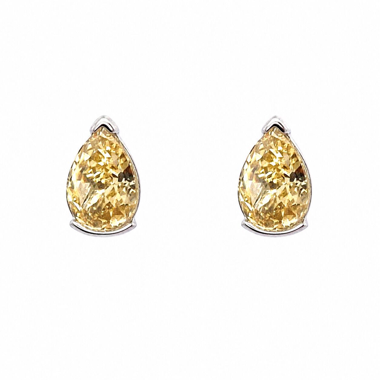 Серьги из серебра 925 пробы с фианитами
