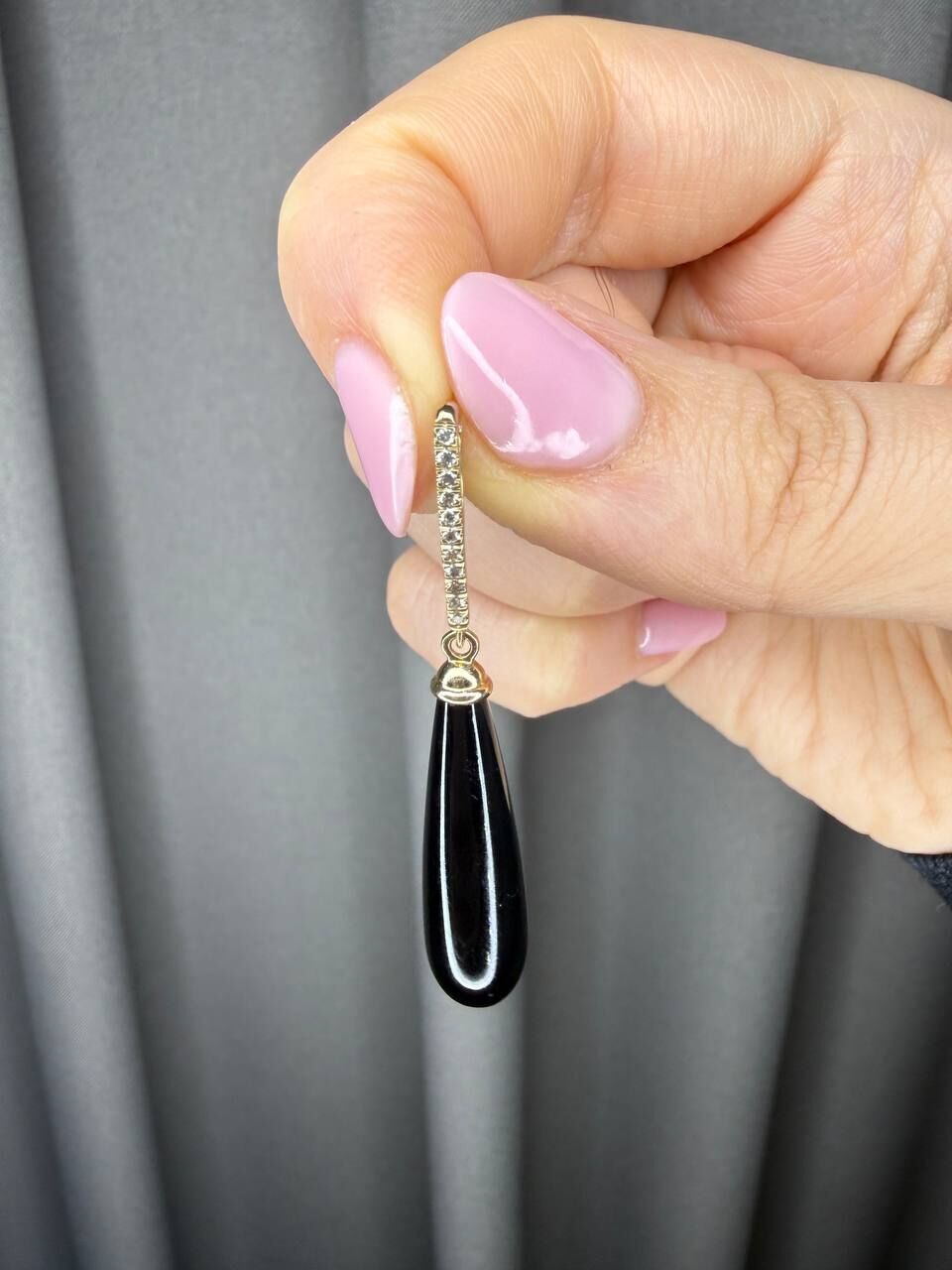 Подвеска из золота 585 пробы с ониксом и бриллиантами