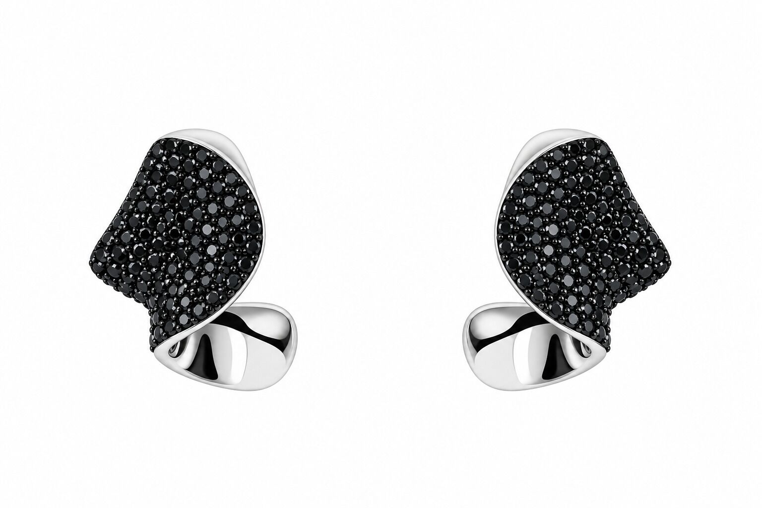 Серьги из серебра 925 пробы с шпинелью