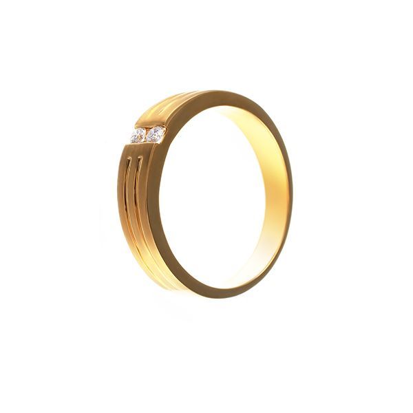 Кольцо из золота 585 пробы с бриллиантами (23,5)