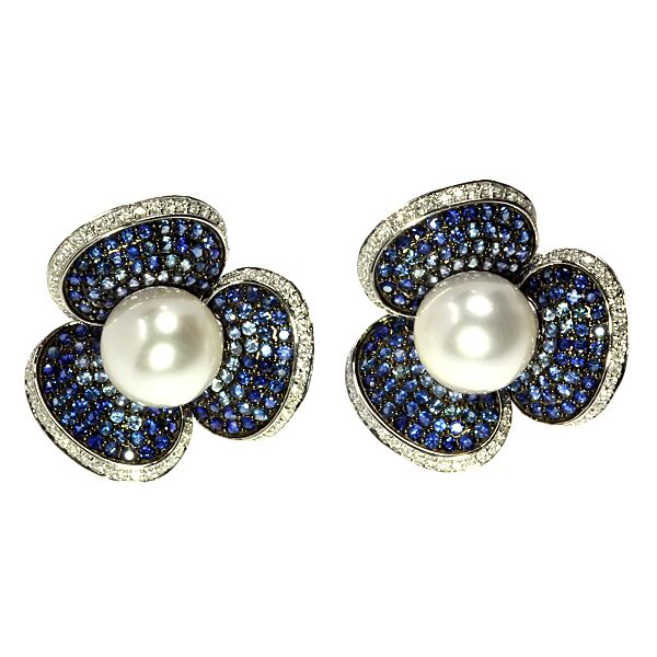 Серьги из белого золота 585 пробы с культивированным жемчугом, бриллиантами и сапфирами