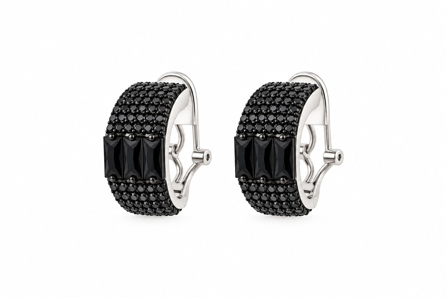 Серьги из серебра 925 пробы с шпинелью