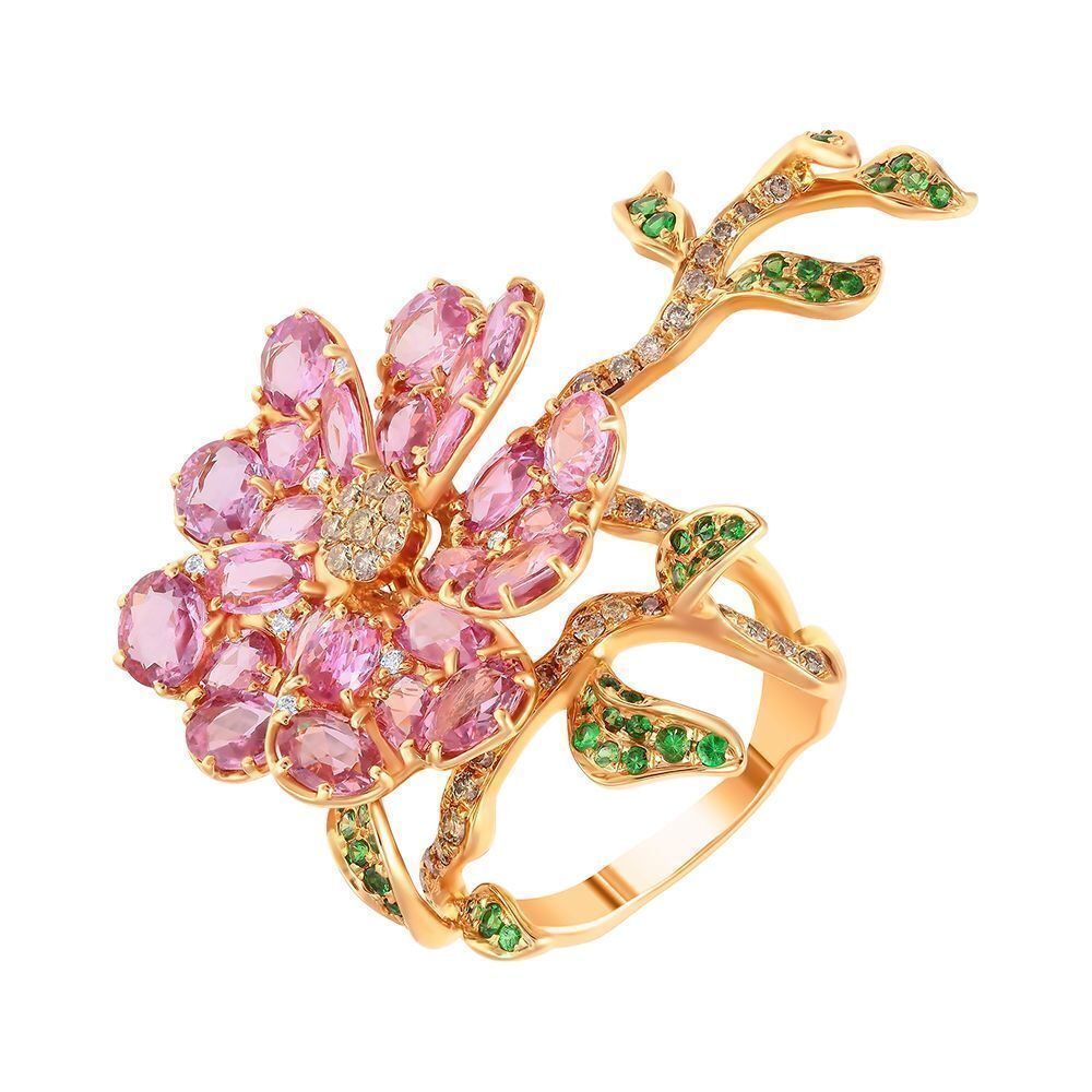 Кольцо из розового золота 750 пробы с бриллиантами, сапфирами и цаворитами (17,75)