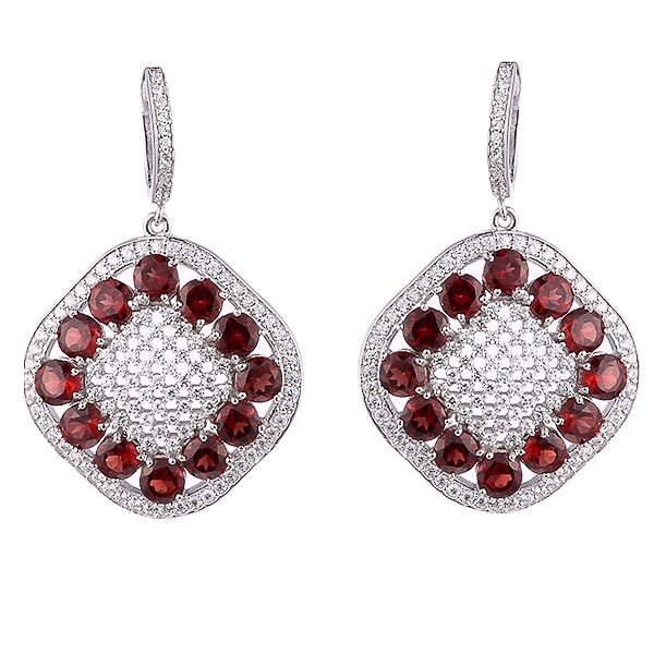 Серьги из серебра 925 пробы с гранатами и фианитами