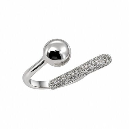 Кольцо из серебра 925 пробы с фианитами (17,5)