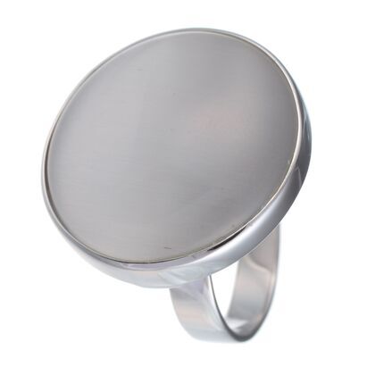 Кольцо из серебра 925 пробы с ювелирным стеклом (16,75)
