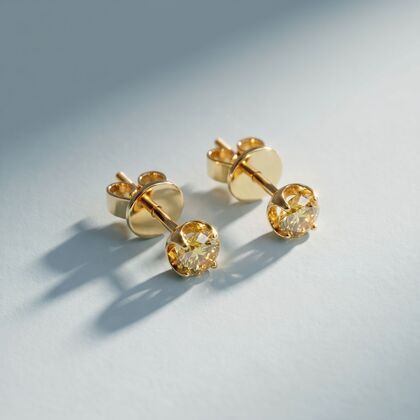 Серьги из золота 585 пробы с бриллиантами