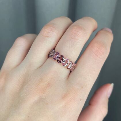 Кольцо из розового золота 585 пробы с шпинелью (16,5)