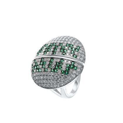 Кольцо из серебра 925 пробы с фианитами (17,75)